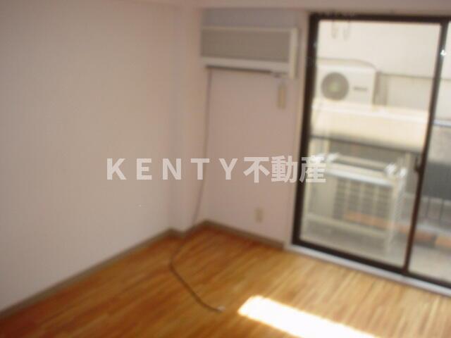 その他部屋・スペース　使い勝手のいい洋室です