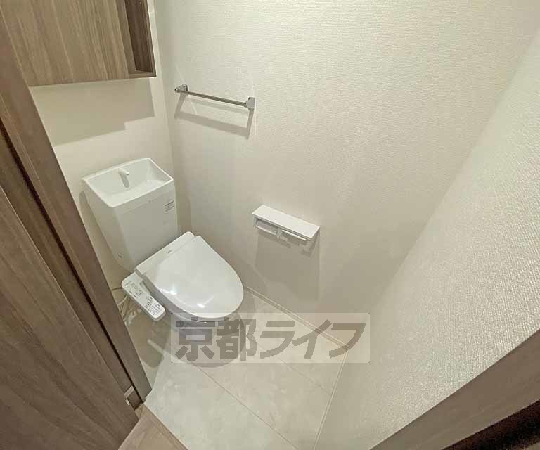 トイレ　洗浄機能付きトイレです。