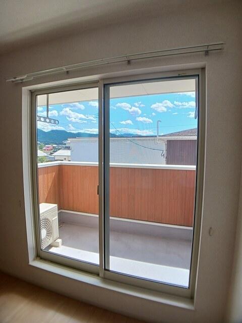 バルコニー　ベランダ