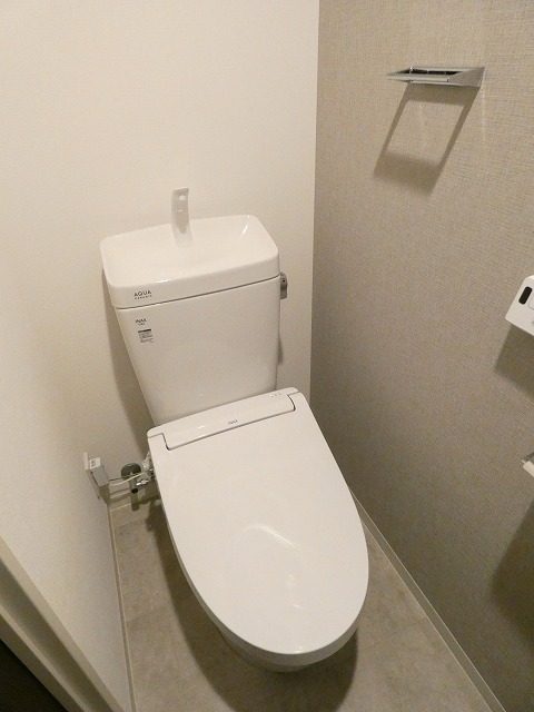 トイレ　清潔感のあるトイレです