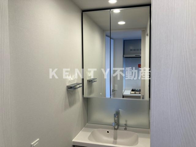 洗面設備　忙しい朝には欠かせない洗面所です