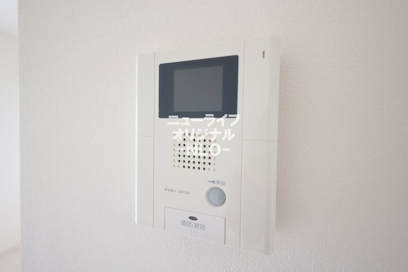 セキュリティ　事前に訪問者を目視してから対応できるTVモニターホン付☆