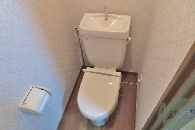 トイレ　トイレはシンプルかつオーソドックスで使いやすそうです。