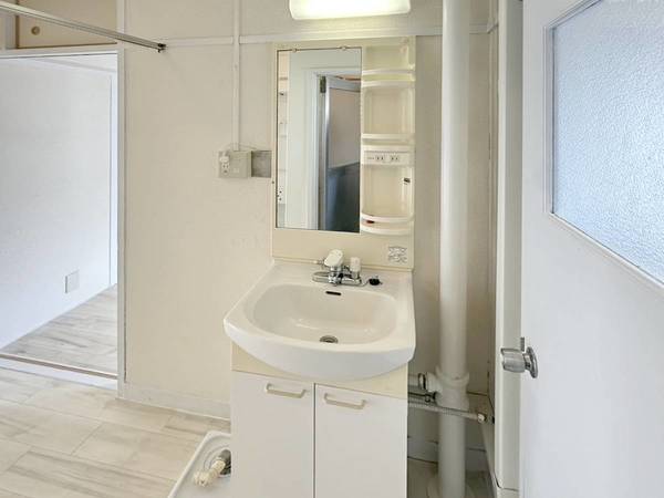 洗面設備　ビレッジハウスの同一物件・同一タイプの間取りの写真です