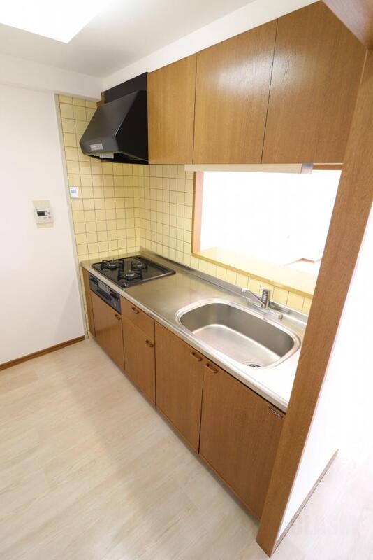 キッチン　３口コンロのカウンターキッチン