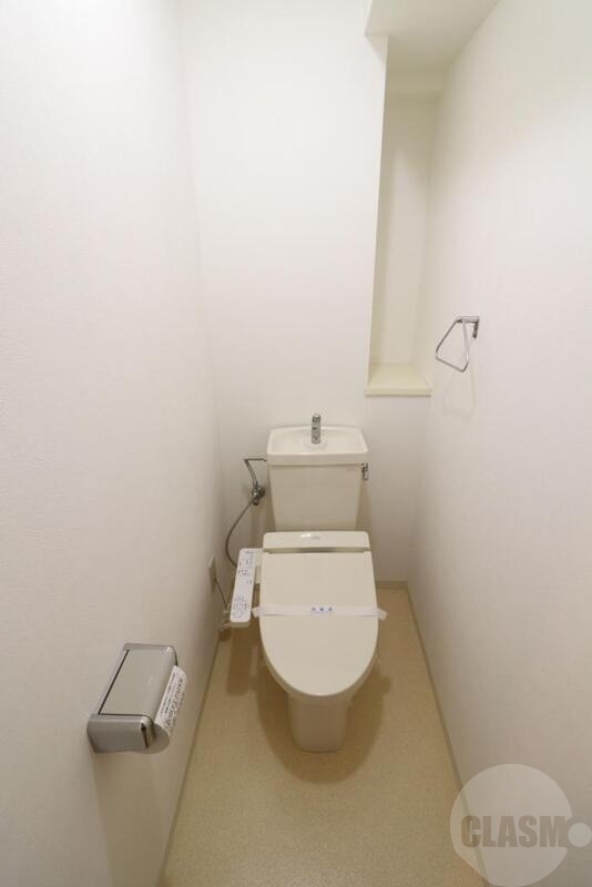 トイレ　温水洗浄便座