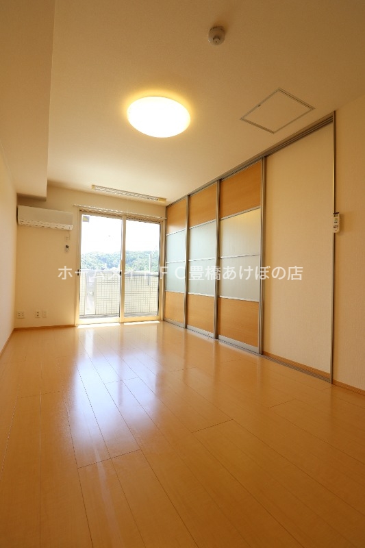 居室・リビング　同型別部屋