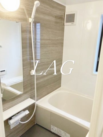 バス・シャワールーム　お風呂です。