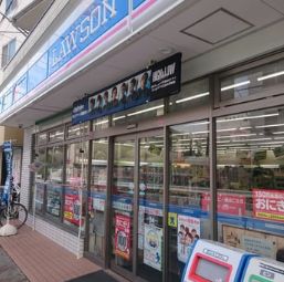 コンビニ　ローソン赤羽西店（コンビニ）まで295m