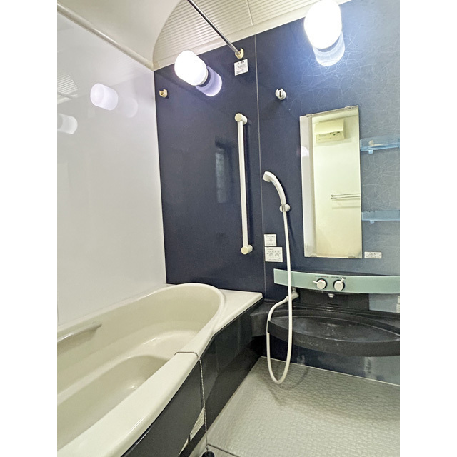 バス・シャワールーム　バス