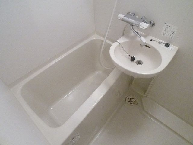 バス・シャワールーム　NULL