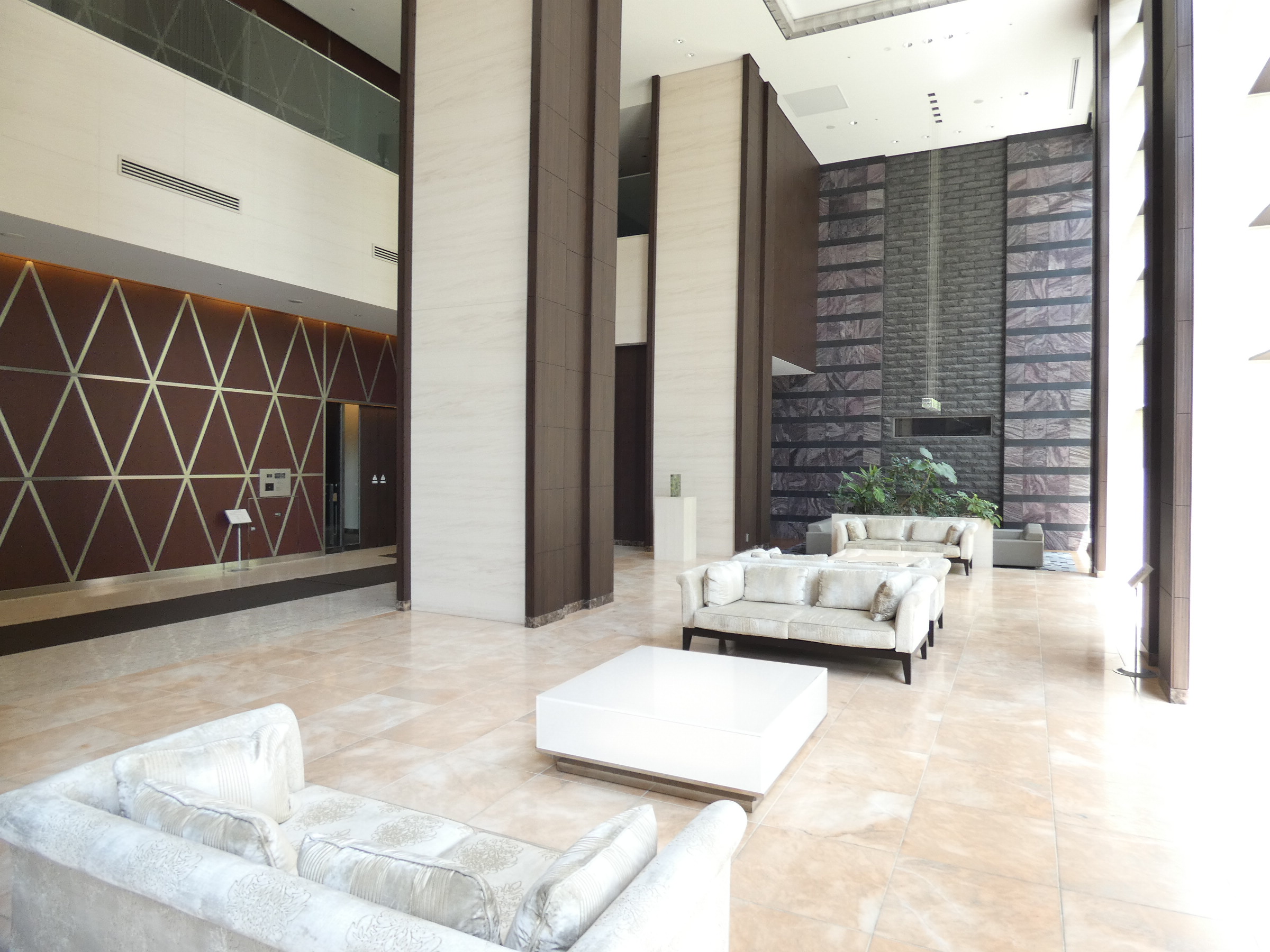 ロビー　ロビー