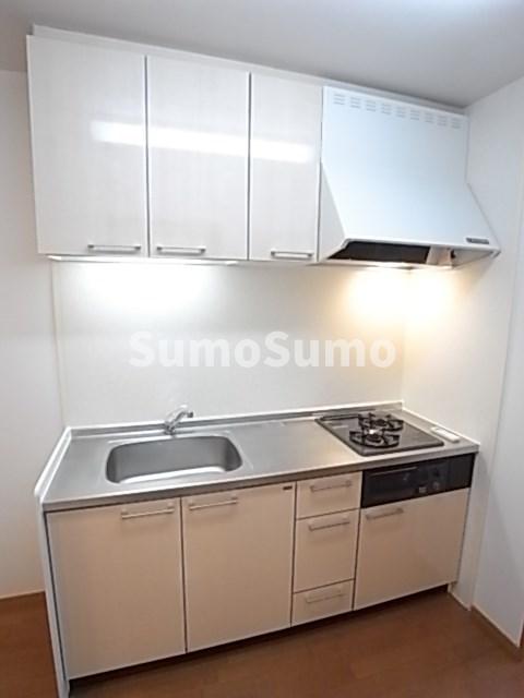 キッチン　コンパクトなキッチンで掃除もラクラク