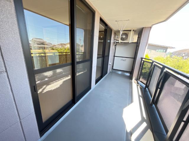 バルコニー　ベランダ