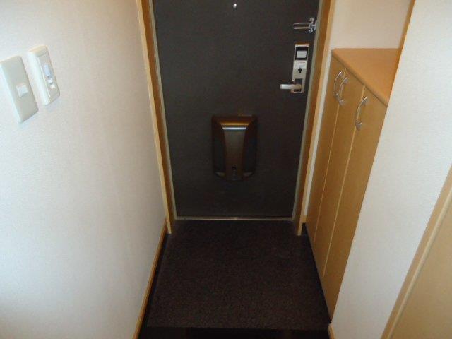 玄関　玄関です。