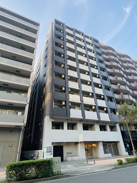 建物外観　重厚感のある外観