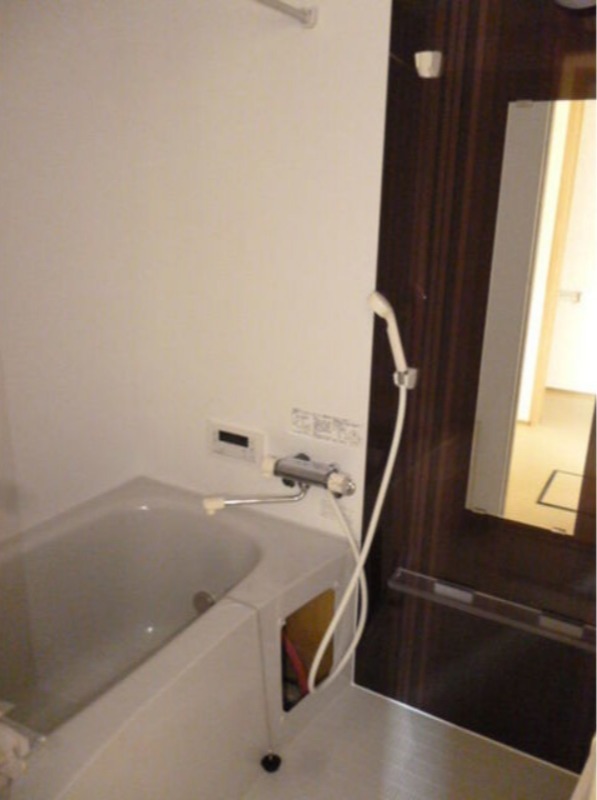 バス・シャワールーム　図面と現状に相違がある場合には現状を優先