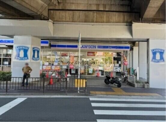 コンビニ　ローソン南海七道駅前店（コンビニ）まで477m