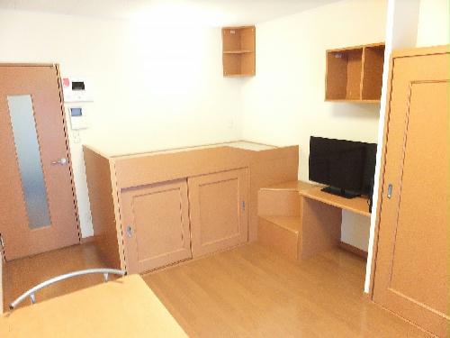 居室・リビング　フローリングのお部屋です