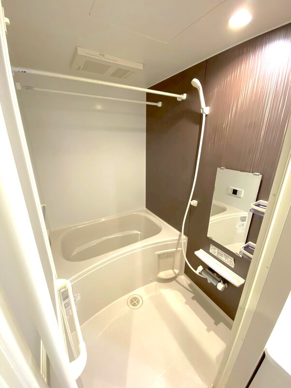 バス・シャワールーム　浴室