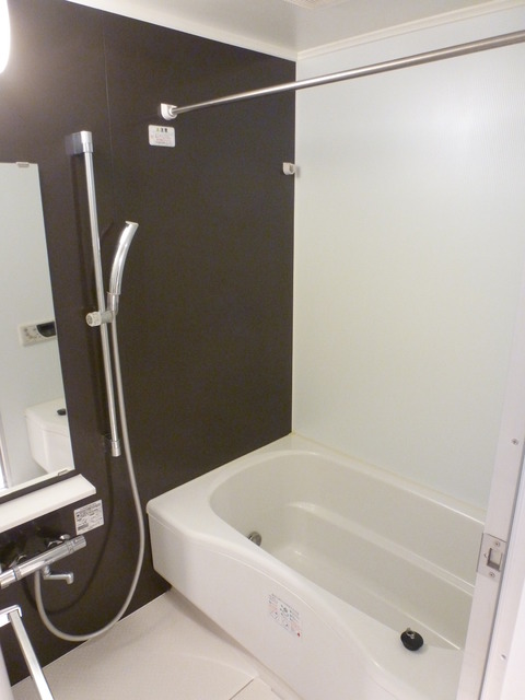 バス・シャワールーム　※こちらの写真は他部屋参考写真です