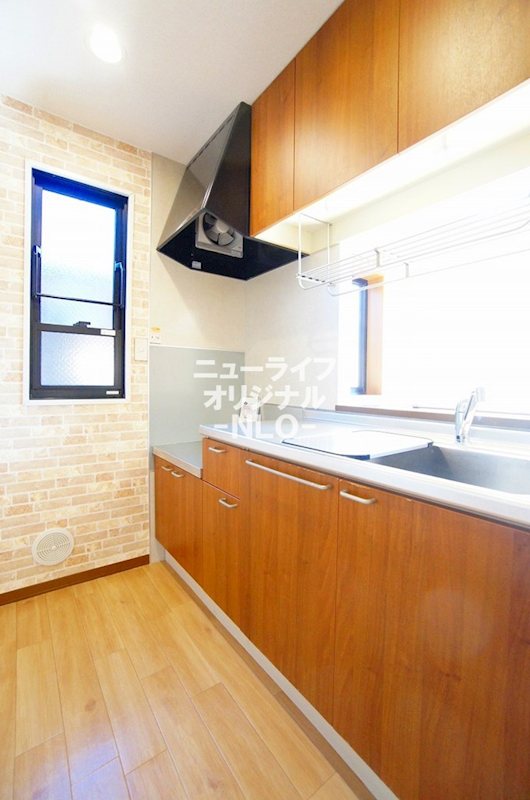 キッチン　収納が充実しているのでお料理も効率良く楽しめます☆