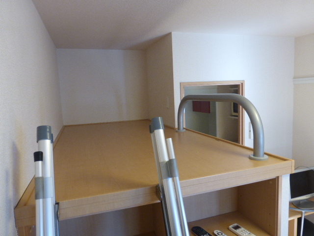 その他設備　ハイベット（ロフトタイプ）　布団敷くだけ^^