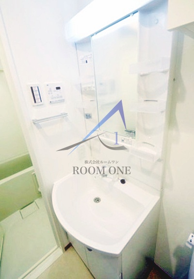 洗面設備　洗面台です。