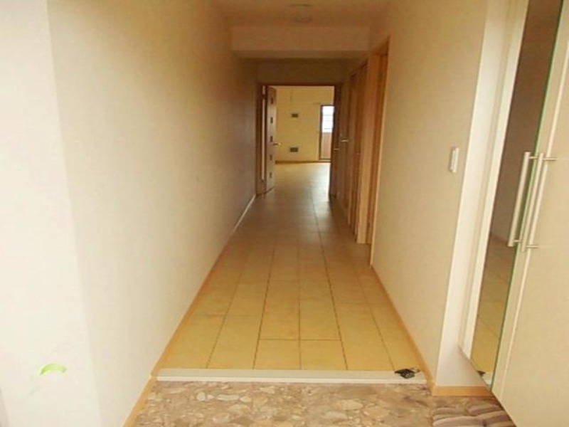 玄関　図面と現状に相違がある場合には現状を優先