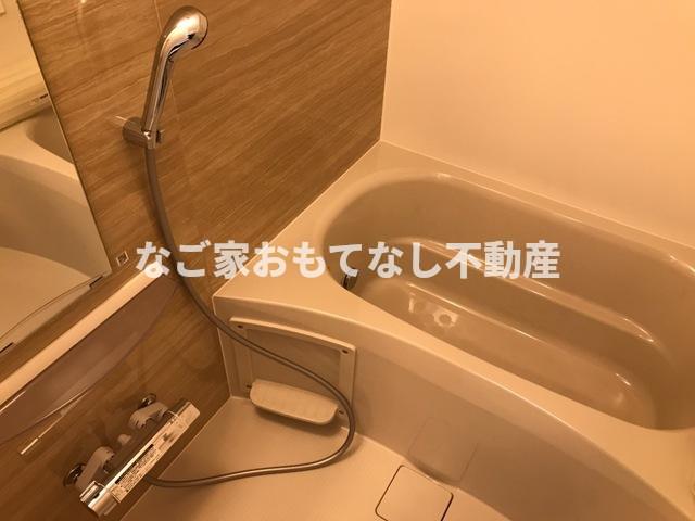 バス・シャワールーム　※写真は別号室