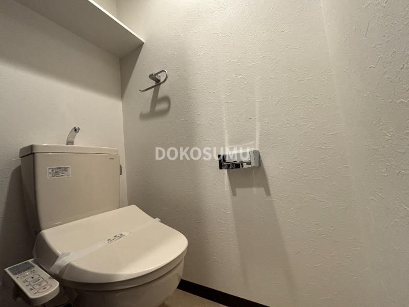 トイレ　毎日使う場所だからこそ、心地よさと清潔感にこだわりました。