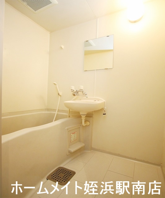 バス・シャワールーム　★お早めにお電話ください♪★参考写真