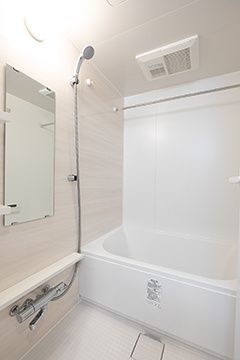 バス・シャワールーム　☆ゆっくりくつろげるお風呂☆