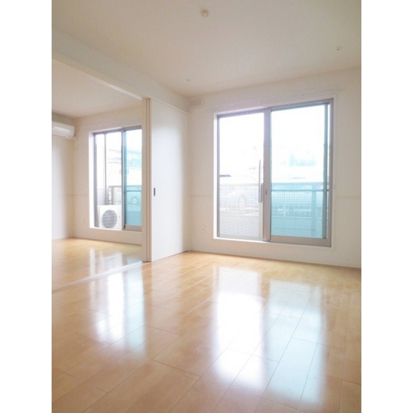 居室・リビング　居間です