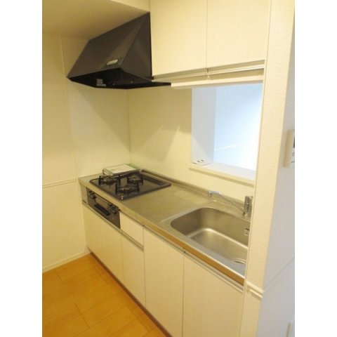 キッチン　3口ガスコンロ