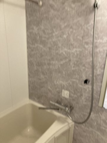 バス・シャワールーム　日々の疲れを癒すお風呂付です