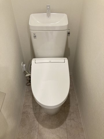 トイレ　落ち着いたトイレです