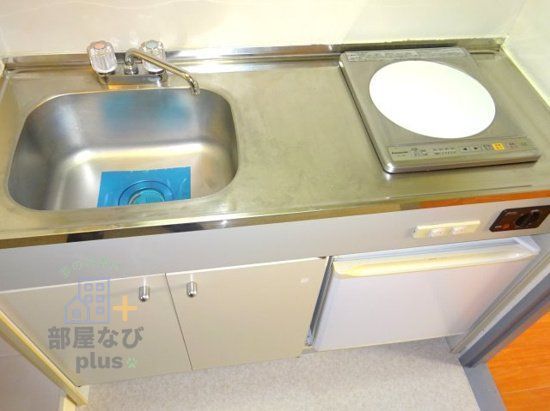 キッチン　※他号室写真です