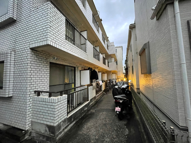駐車場　駐輪スペース