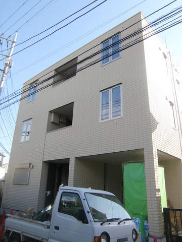 建物外観　★駅や現地待ち合わせでのご案内も可能です★