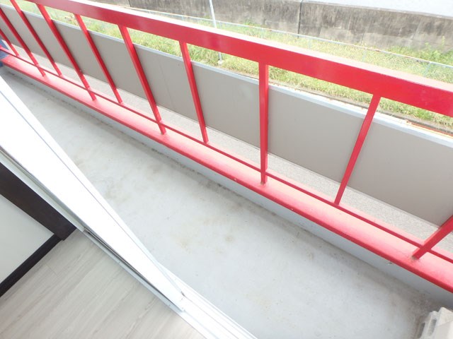 バルコニー　東向きで朝日が差し込みます☆（イメージ）