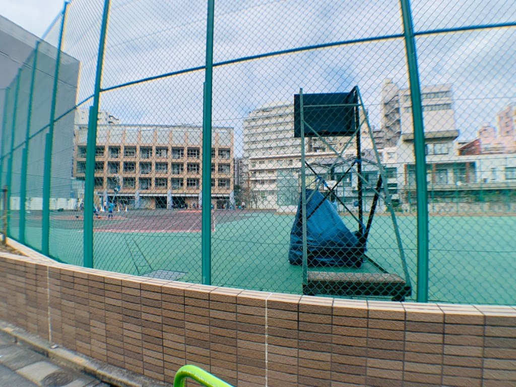 小学校　荒川区立峡田小学校（小学校）まで591m