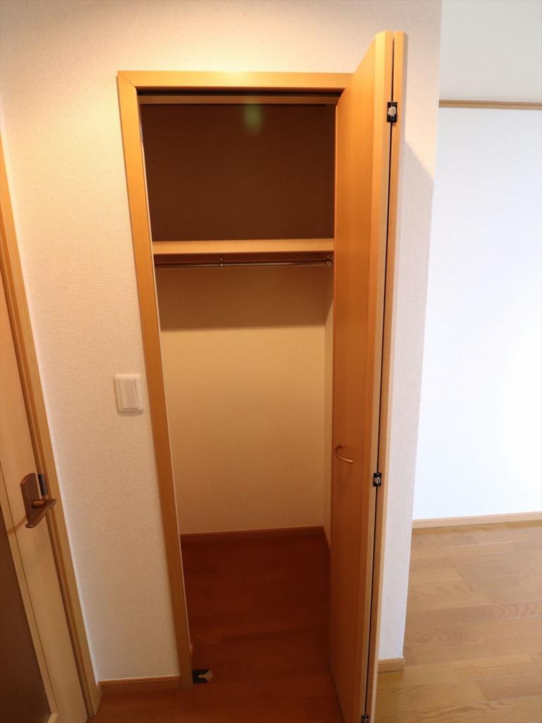 収納　クローゼット