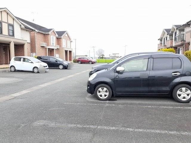 駐車場　カースペースがあります
