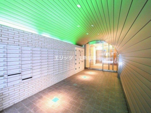 エントランス　メールボックス