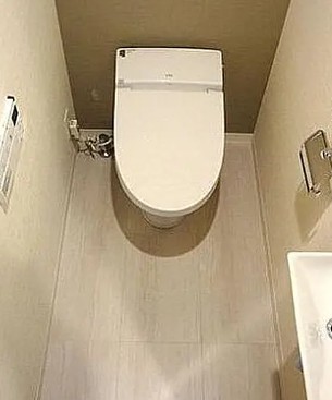 トイレ　コンパクトで使いやすいトイレです
