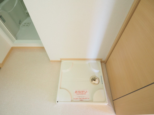 洗面設備　室内洗濯置き場