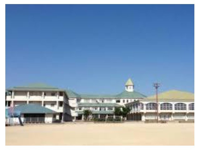 中学校　徳島市立国府中学校（中学校）まで726m