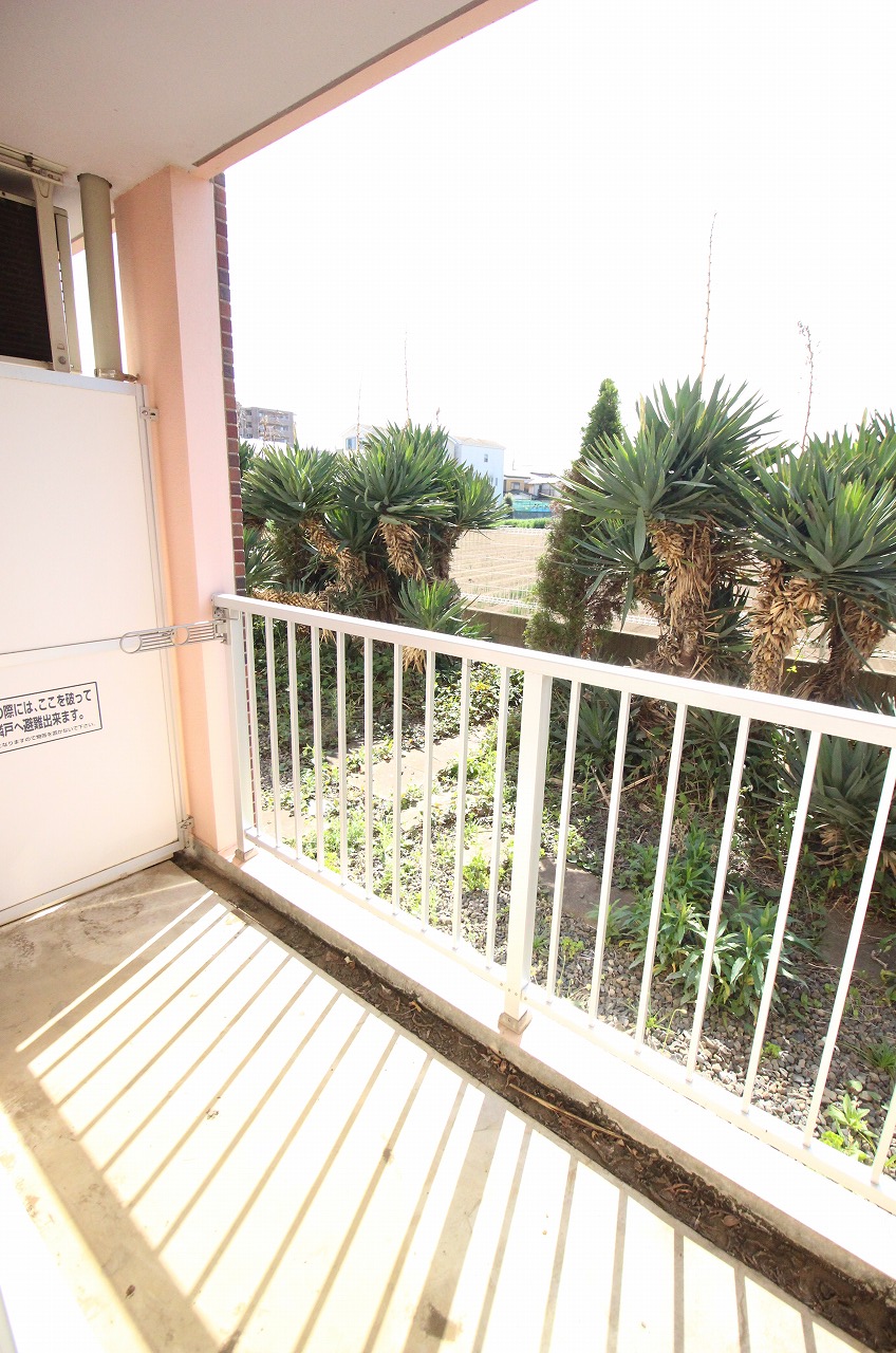 バルコニー　別の部屋の写真です