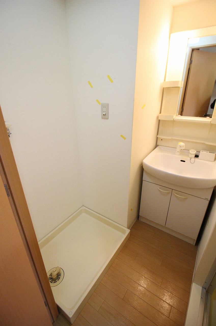 洗面設備　別の部屋の写真です